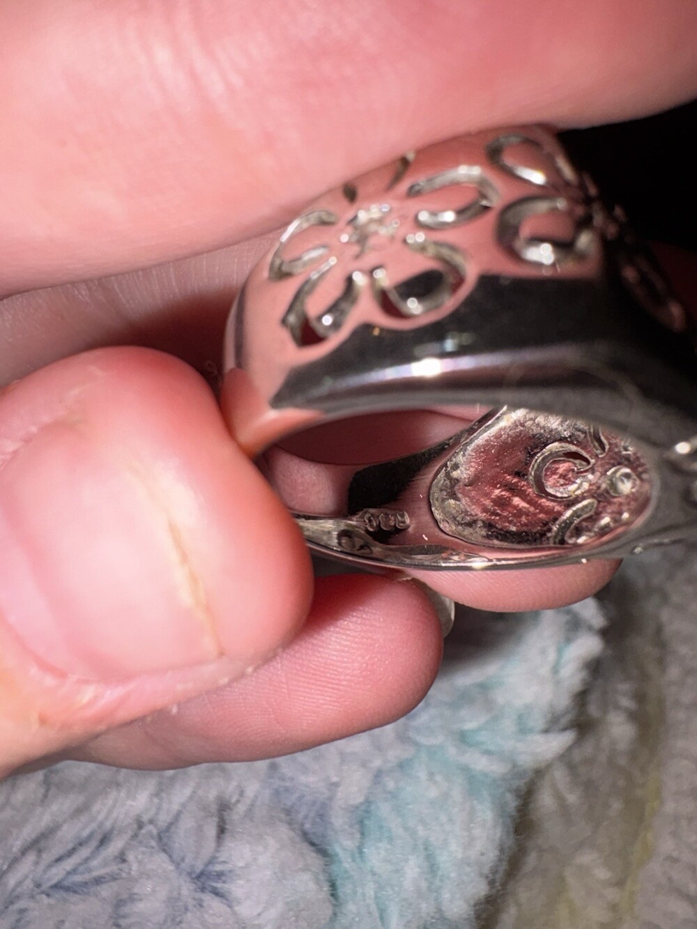 925 Sterling Silver Wide Openwork Floral Ring Clear Stone Daisy Band